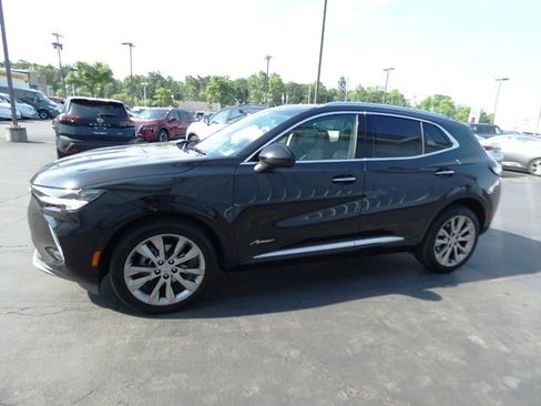 Used 2022 Buick Envision Avenir w/ Technology Package II image 7
