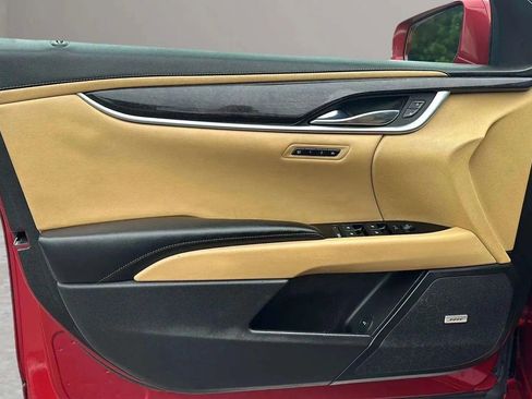 Used 2014 Cadillac XTS Luxury image 12