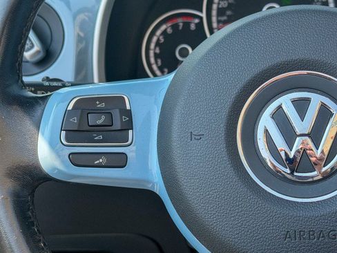 Used 2015 Volkswagen Beetle 1.8T FWD image 9