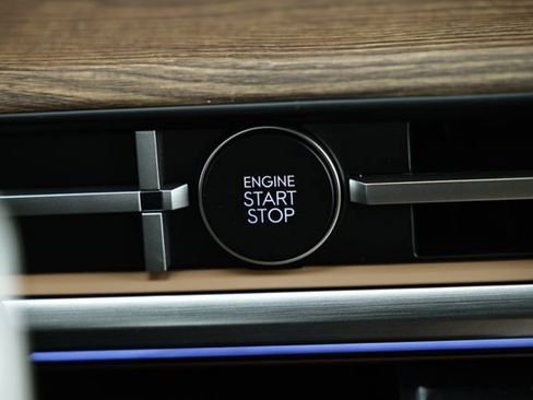 New 2026 Hyundai Santa Fe Limited image 17