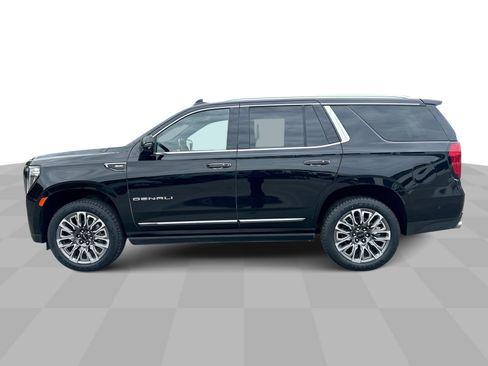 Used 2023 GMC Yukon Denali Ultimate AWD/4WD image 6