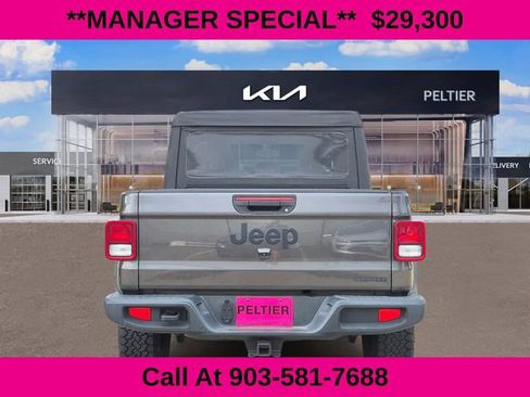 Used 2021 Jeep Gladiator Sport AWD/4WD image 6