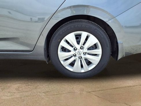 Used 2025 Nissan Sentra S w/ Trunk Package FWD image 24