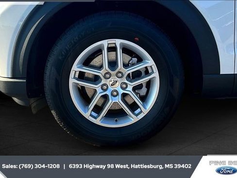 New 2026 Ford Explorer Active w/ Active Comfort Package image 5