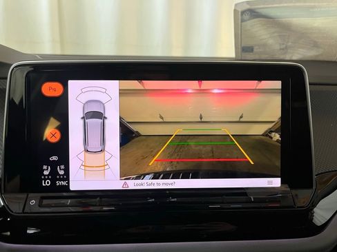 New 2026 Volkswagen Atlas Peak Edition AWD/4WD image 17
