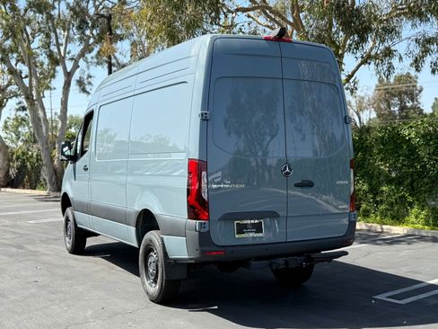 New 2026 Mercedes-Benz Sprinter 2500 image 9