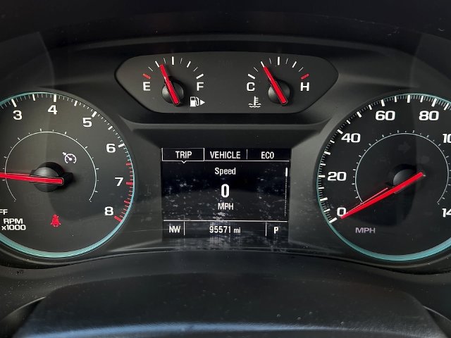 Used 2022 Chevrolet Malibu LT FWD image 23