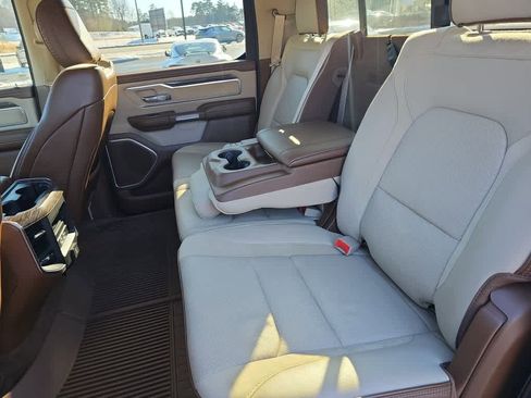 Used 2020 RAM 1500 Laramie image 30