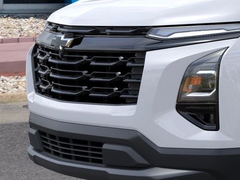 New 2026 Chevrolet Equinox LT image 13