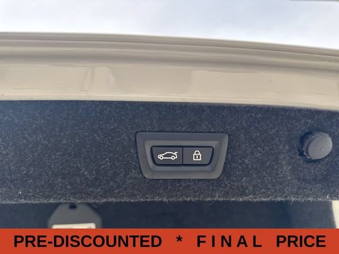 Used 2023 BMW 530i xDrive w/ Convenience Package AWD/4WD image 11