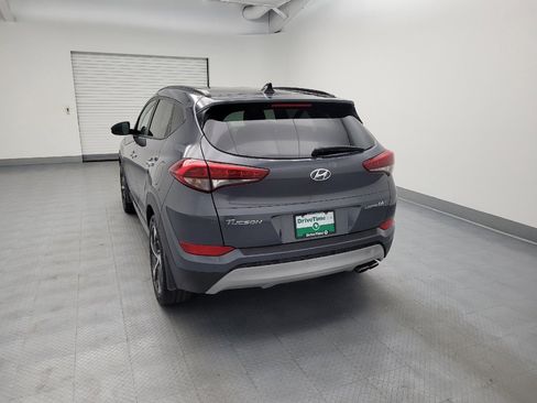 Used 2017 Hyundai Tucson Limited w/ Limited Ultimate Package 03 FWD image 6