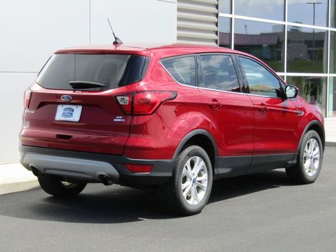 Certified 2019 Ford Escape SE AWD/4WD image 7