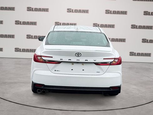 Used 2025 Toyota Camry SE w/ Multimedia Upgrade Package FWD image 4