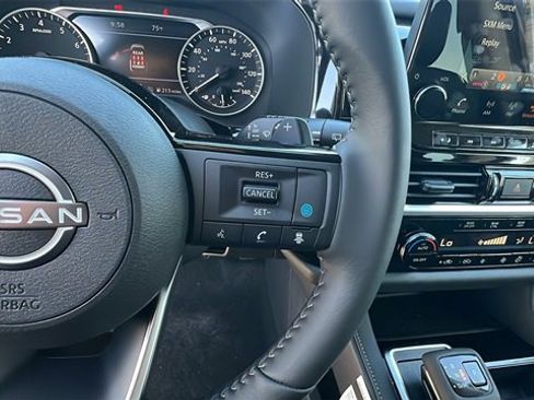 New 2025 Nissan Pathfinder SL w/ Cargo Package image 28