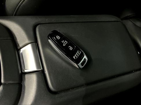 Used 2022 Audi RS e-tron GT w/ Carbon Performance Package image 13