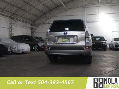 Used 2023 Lexus GX 460 Premium image 11