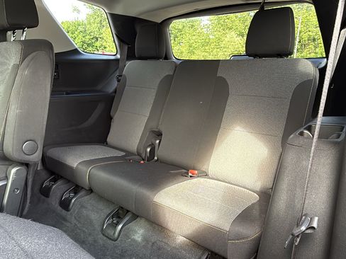 Used 2021 Chevrolet Traverse LT AWD/4WD image 29