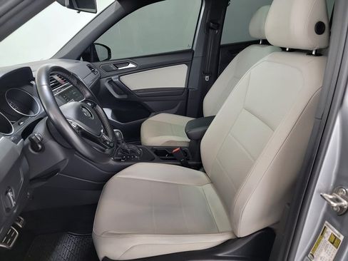 Used 2021 Volkswagen Tiguan SE R-Line FWD image 14