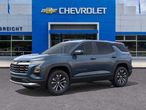 New 2026 Chevrolet Equinox LT FWD image 2