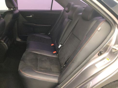 Used 2017 Toyota Camry XSE image 18