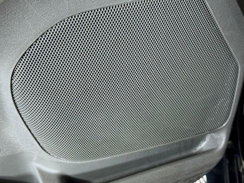 Used 2017 Toyota Sienna XLE Premium image 19