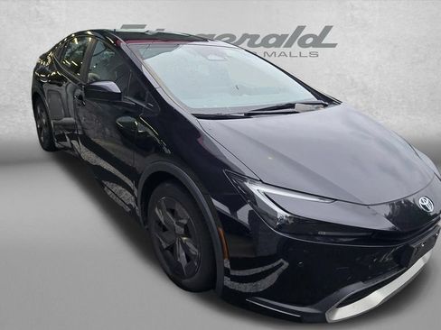 Certified 2023 Toyota Prius Prime FWD image 1