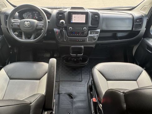 Used 2023 RAM ProMaster 2500 FWD image 23