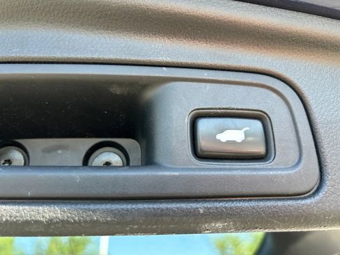 Used 2016 Honda Pilot EX-L image 12
