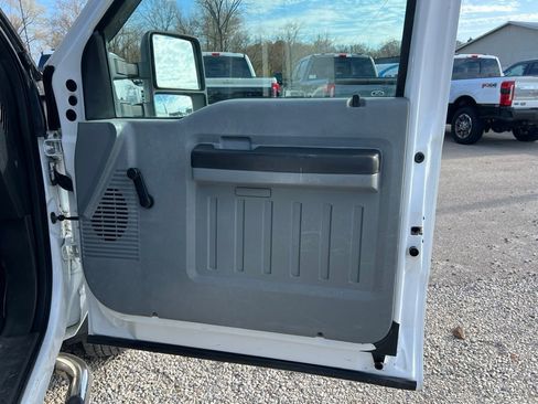 Used 2012 Ford F450 XL w/ XL Value Pkg image 19