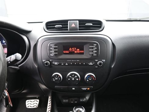 Used 2014 Kia Soul image 13