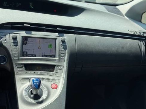 Used 2015 Toyota Prius Persona Series image 11