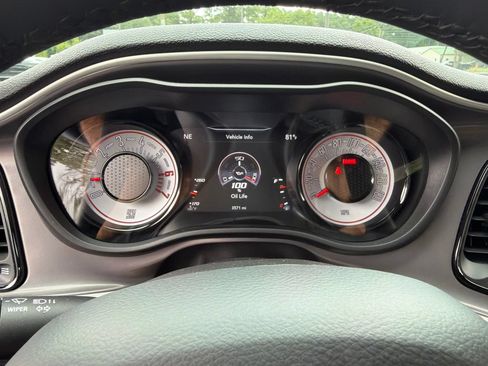 Used 2022 Dodge Challenger R/T Scat Pack w/ Shaker Package RWD image 10