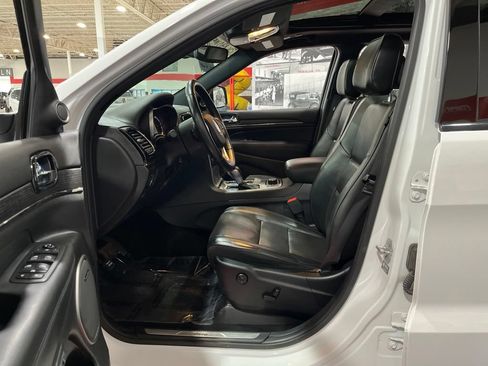 Used 2021 Jeep Grand Cherokee High Altitude AWD/4WD image 13