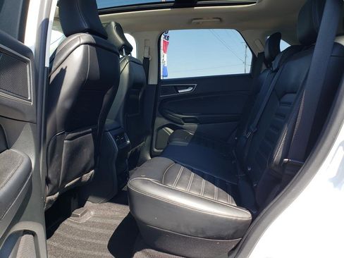 Used 2023 Ford Edge SEL w/ Convenience Package image 11