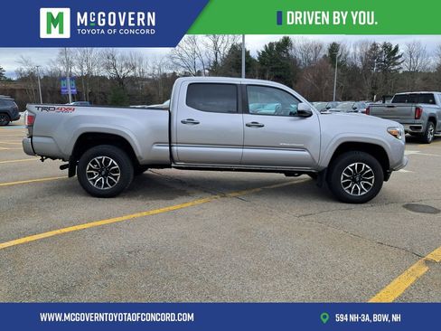 Used 2021 Toyota Tacoma TRD Sport AWD/4WD image 7
