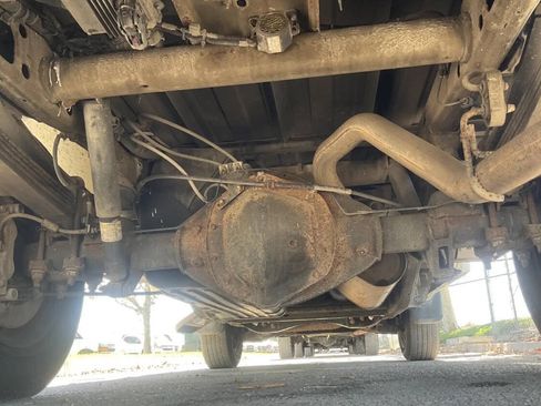 Used 2015 Chevrolet Silverado 3500 W/T RWD image 4