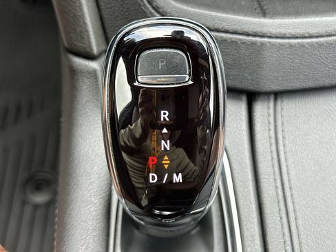 Used 2024 Cadillac XT5 Premium Luxury w/ Technology Package FWD image 16