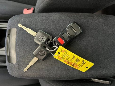 Used 2003 Nissan Altima 3.5 SE FWD image 37