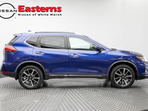 Used 2017 Nissan Rogue SL w/ SL Premium Package AWD/4WD image 4