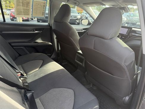 Used 2023 Toyota Camry LE image 17