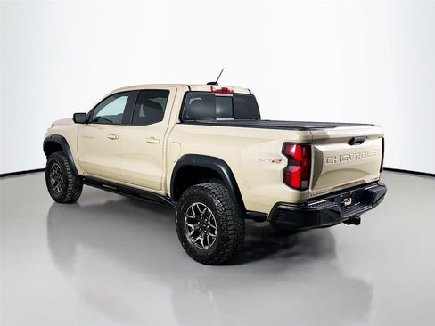 Used 2023 Chevrolet Colorado ZR2 w/ ZR2 Convenience Package III image 7