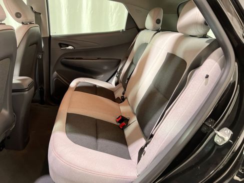 Used 2020 Chevrolet Bolt LT image 24