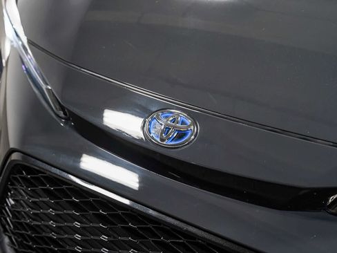 Certified 2024 Toyota Corolla SE FWD image 9