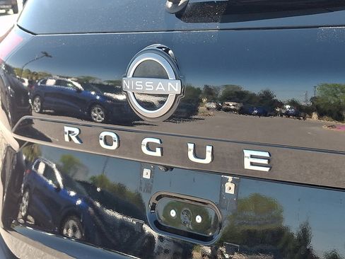 Used 2023 Nissan Rogue SV w/ SV Premium B Package AWD/4WD image 30