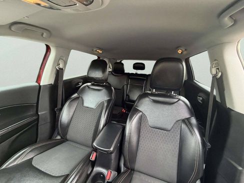 Used 2019 Jeep Compass Latitude AWD/4WD image 13