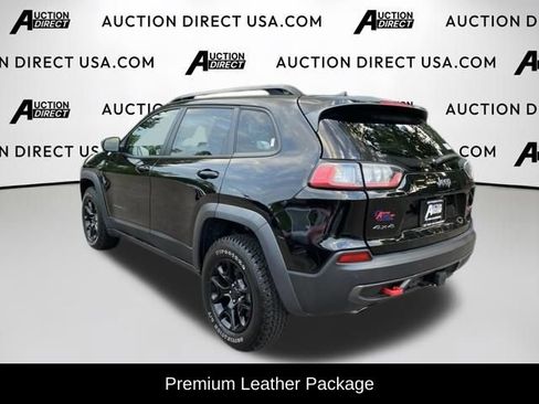 Used 2022 Jeep Cherokee Trailhawk w/ Premium Leather Package AWD/4WD image 6