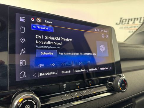 Used 2023 Chevrolet Colorado W/T RWD image 25