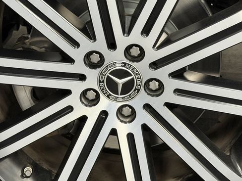 Used 2024 Mercedes-Benz GLE 450 GLE 450 image 17