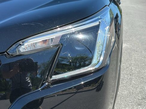 Certified 2023 Subaru Forester Premium AWD/4WD image 7