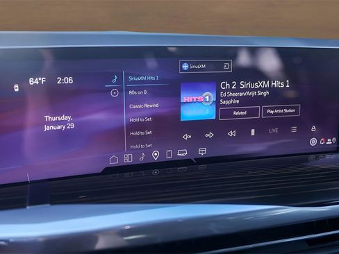 Used 2025 Cadillac Escalade ESV Premium Luxury image 16